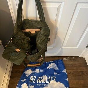 NWT ! Mz Wallace large Sutton in pine